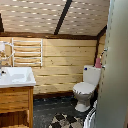 еко будинок в горах *